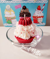 Red Velvet Cupcake Candle 4 oz.